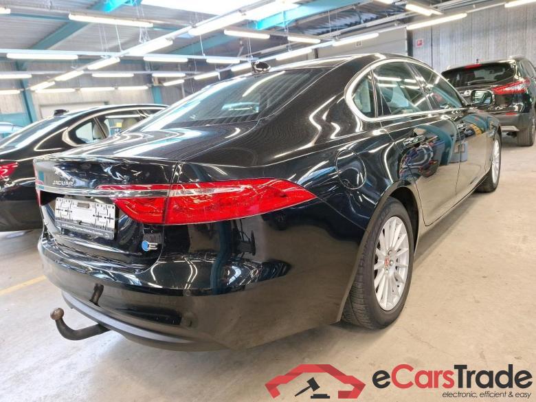 JAGUAR XF DIESEL - 2015 2.0 D E-Performance Prestige STOCK #4
