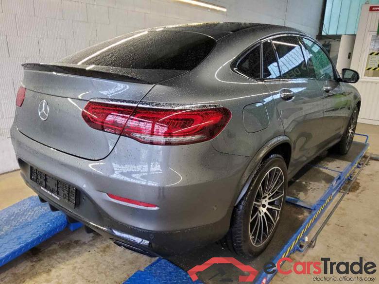 Mercedes-Benz GLC -Klasse Coupe (BM 253)(11.2016->) DE - SUV5 GLC 200 EU6d, AMG Line 4Matic (EURO 6d), (Facelift) 2020 - 2023 #3