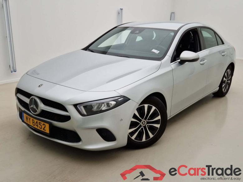 MERCEDES-BENZ A-KLASSE SEDAN 180D BUSINESS SOLUTION DCT #1