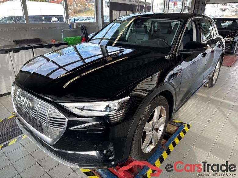 Audi 50 quattro advanced E-tron #1