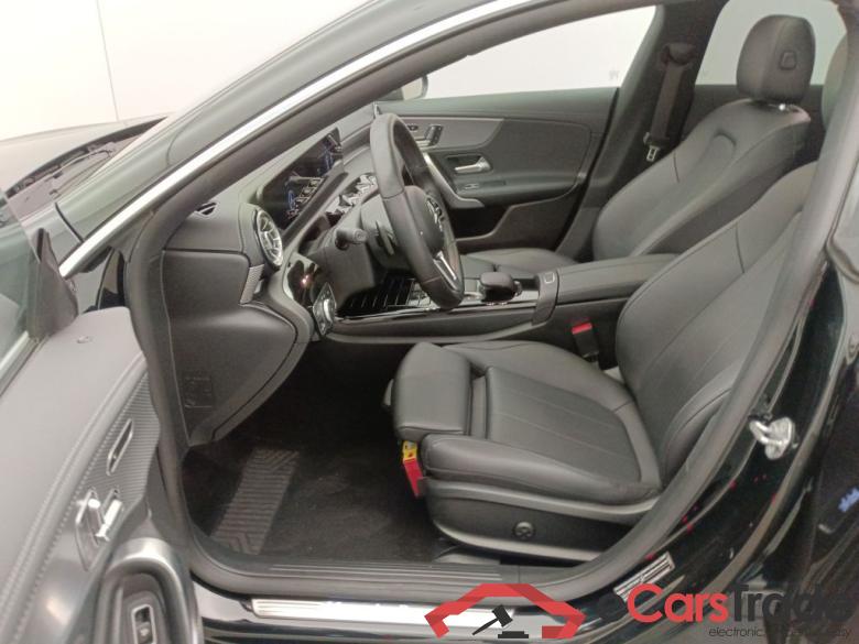Mercedes-Benz CLA CLA 200 d DCT Business Solution 4d #6
