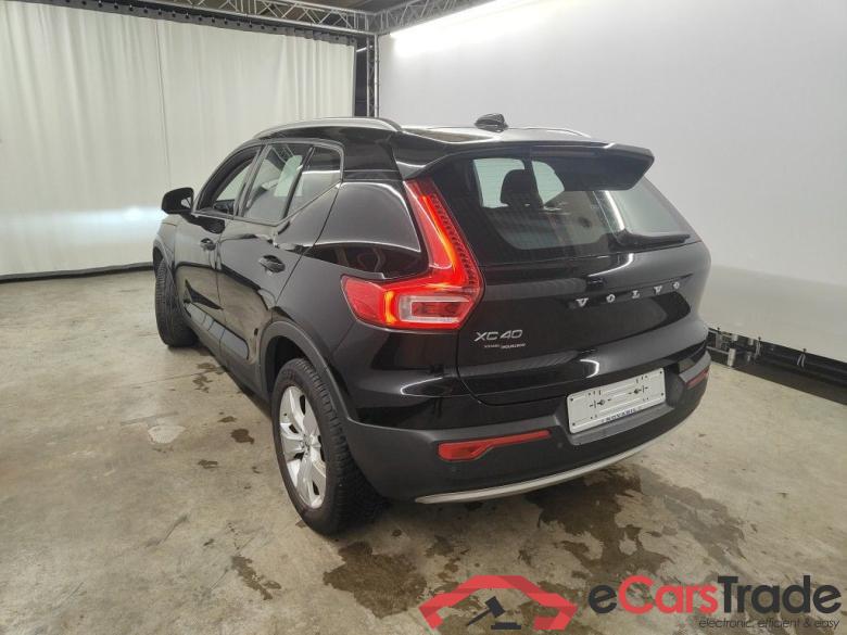 Volvo XC40 D3 Momentum Pro 5d #4