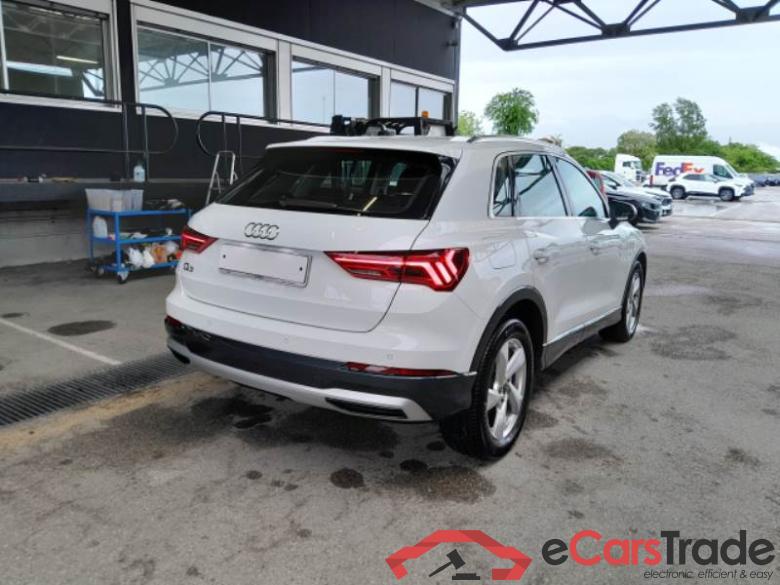Audi 112 AUDI Q3 / 2018 / 5P / SUV 35 TDI BUSINESS ADVANCED #2