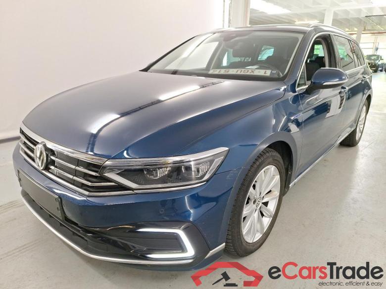 VOLKSWAGEN PASSAT VARIANT GTE - 2020 1.4 TSI PHEV GTE Business DSG Adventure #1