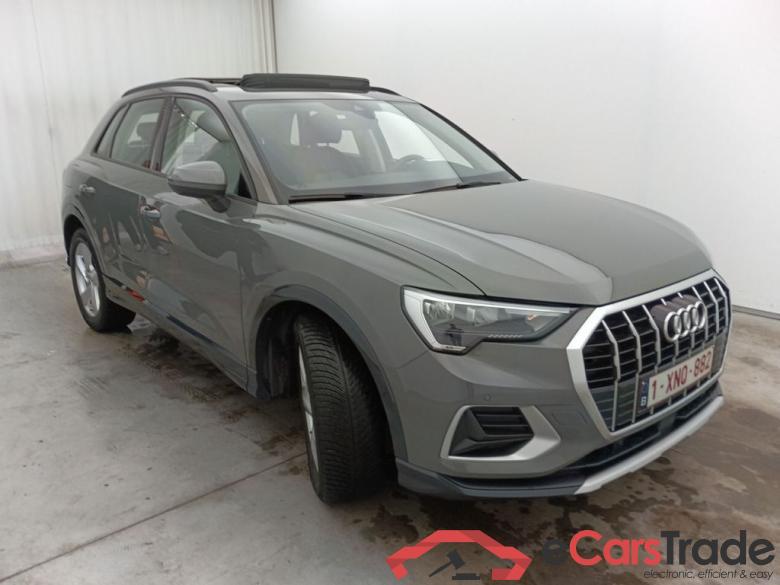 Audi Q3 35 TDI S tronic Advanced Business Editio 5d #2