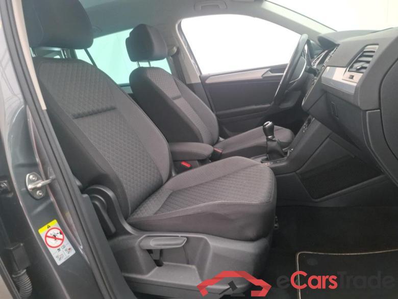 Volkswagen 20 TDI 150 BVM6 Confortline Business VOLKSWAGEN Tiguan 5p SUV 20 TDI 150 BVM6 Confortline Business #6