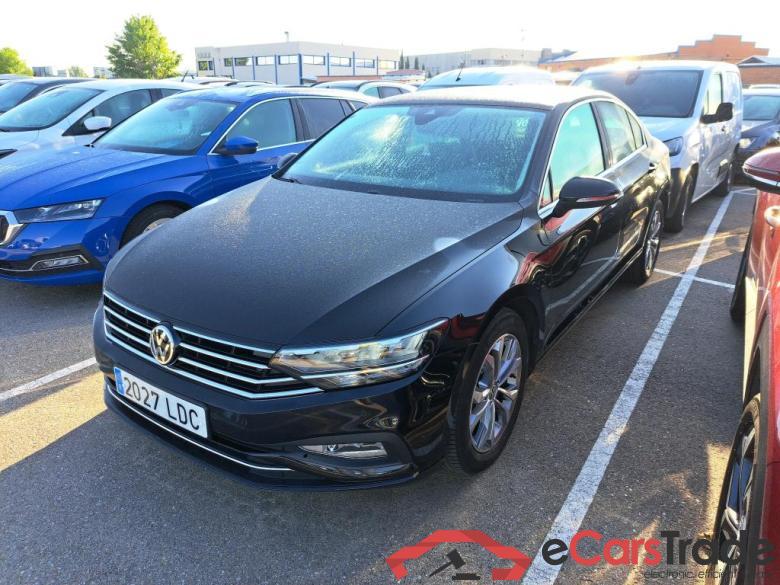 Volkswagen Executive 2.0 TDI 110kW (150CV) DSG Passat Berlina Business 2.0 TDI 150CV AT7 E6dT #1