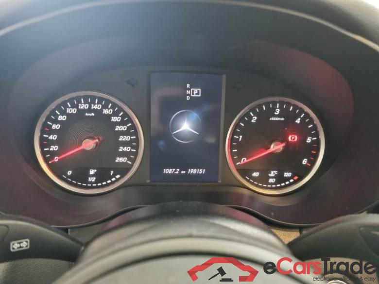 Mercedes 216 MERCEDES-BENZ CLASSE C / 2018 / 5P / STATION WAGON C200 D BUSINESS EXTRA AUTO SW #4