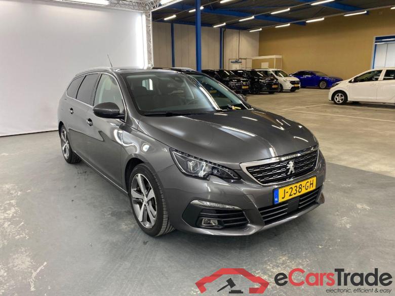 PEUGEOT 308 SW 1.2 PureTech Blue Lease Premium #2
