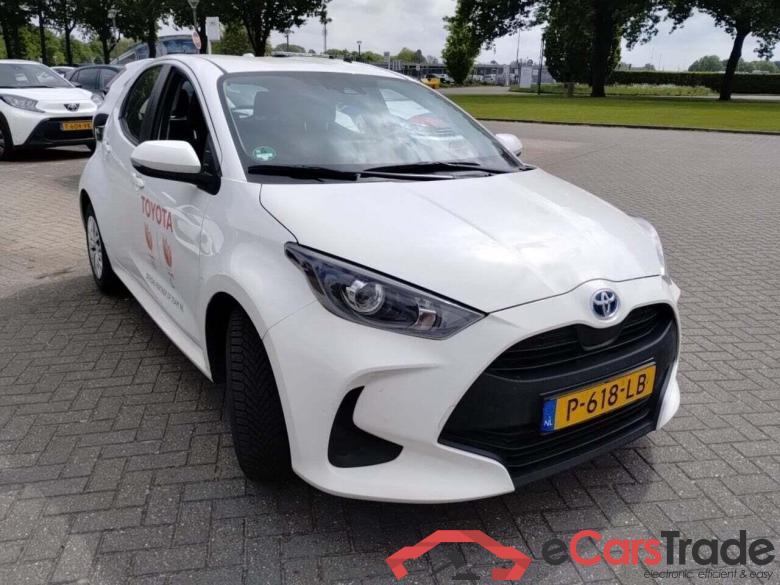 TOYOTA YARIS 1.5 Hybrid Active #2