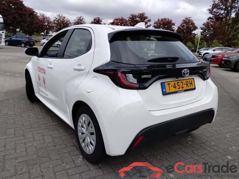 TOYOTA YARIS 1.5 Hybrid Active #3