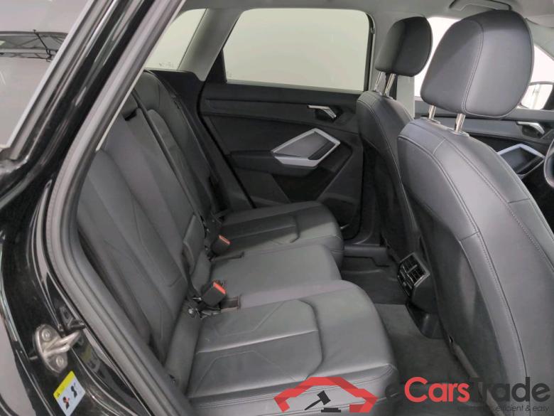 AUDI Q3 1.4 45 TFSI E S TRONIC Business Plus #6