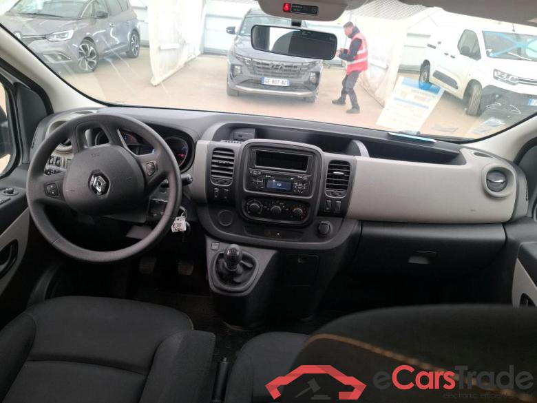 Renault Zen L1 Energy dCi 125 8 places combi RENAULT TRAFIC 4p VCA Zen L1 Energy dCi 125 8 places combi #5