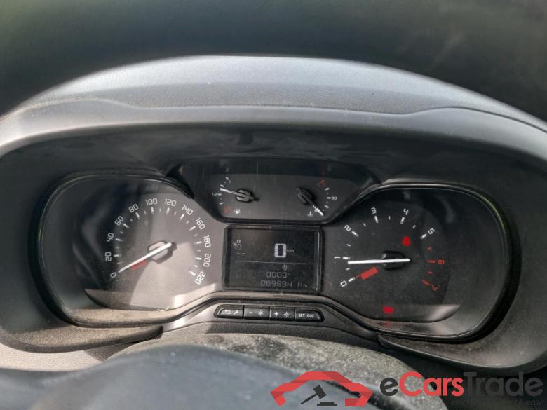 Citroen Taille XL 950kg BlueHDi 100 S&S BVM Club Berlingo Fourgon Club XL 950 1.5 BlueHDi 100CV BVM5 E6dT #6