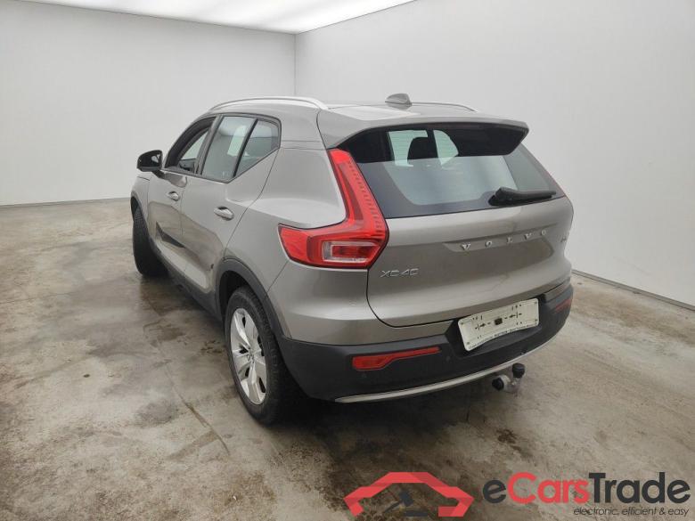 Volvo XC40 D3 Geartronic Momentum Pro 5d #4