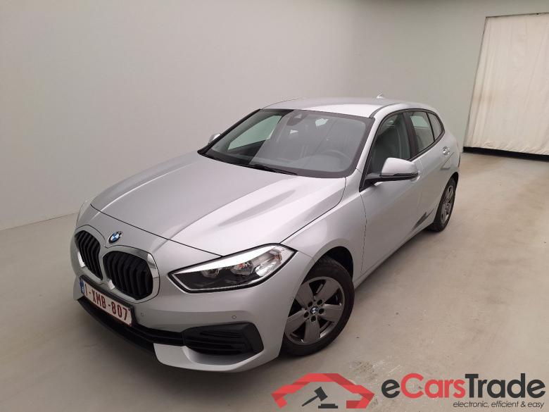 BMW, 1-serie '19, BMW 1 Reeks Hatch 118iA (103 kW) 5d #1