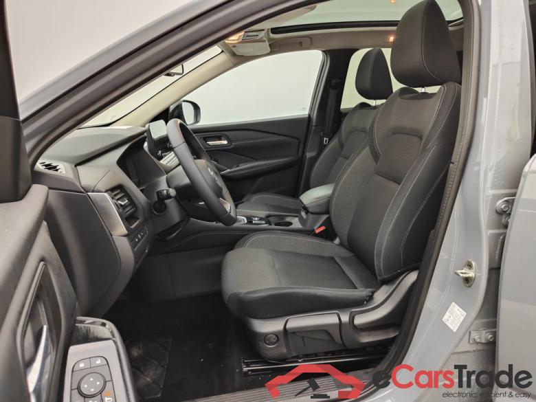 Nissan Qashqai MHEV 103KW Premiere Edition 5d #6