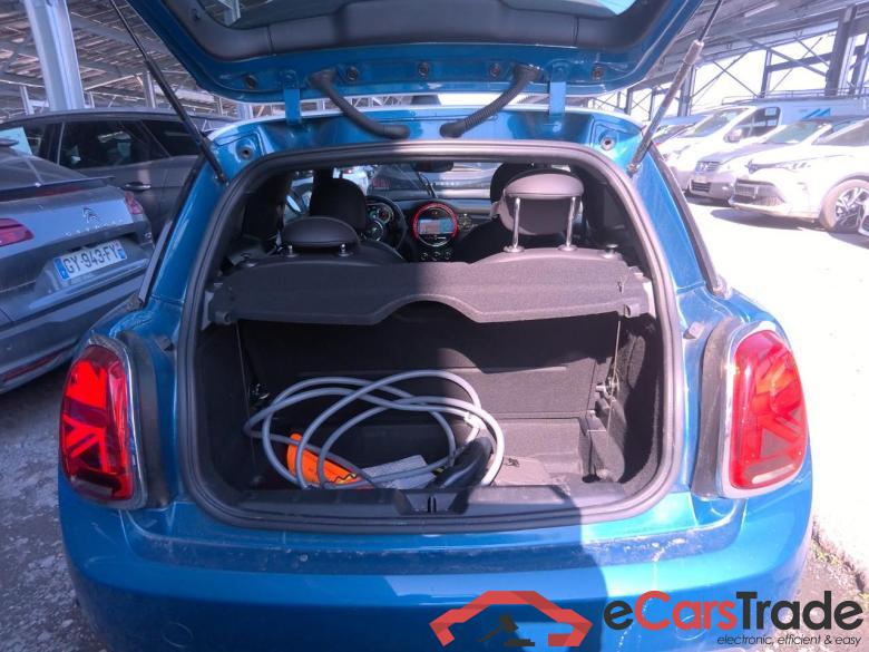COOPER  ELECTRIQUE 11DJ F56 BEV  WIP #5
