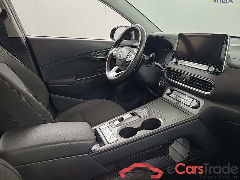 HYUNDAI Kona Comfort Smart Electric 64 kWh 5D #6