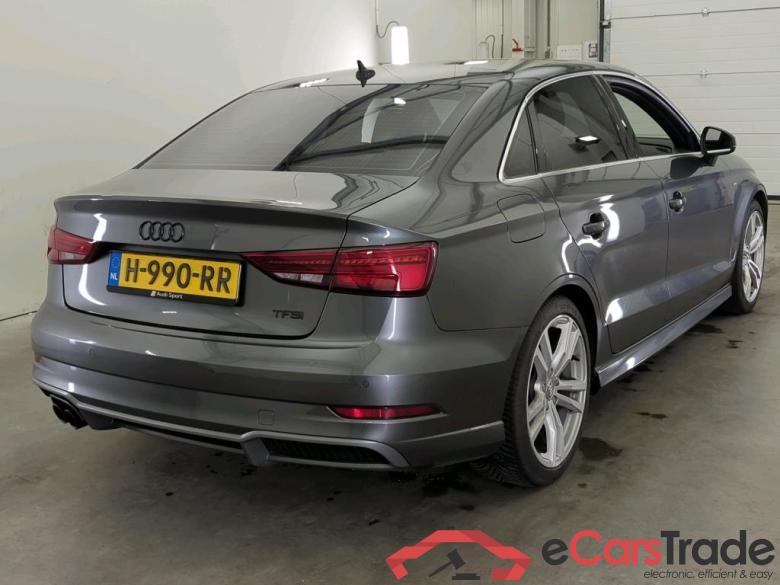 Audi A3 Limousine 12-19 Audi A3 Limousine 35 TFSI S tronic Advance Sport 4d #2