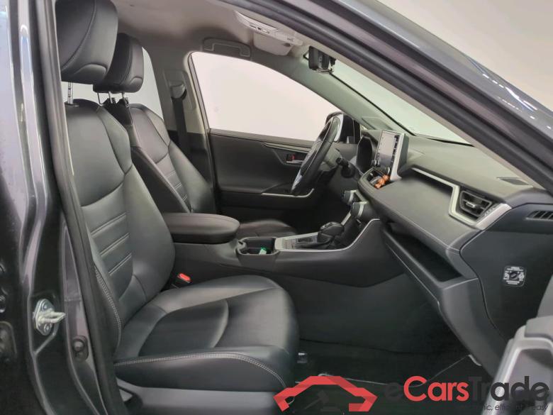 Toyota RAV4 '18 Toyota RAV4 2.5 Hybrid 2WD Business Intro Automaat 5d #3