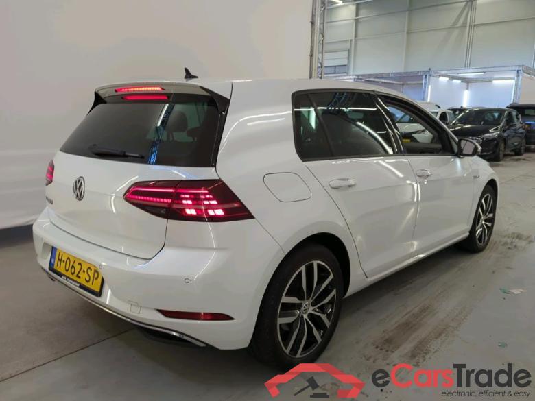 Volkswagen Golf 5d 12-19 Volkswagen e-Golf E-DITION 2020 5d #2