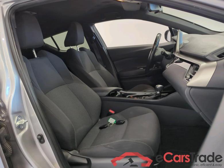 Toyota C-HR '16 Toyota C-HR 1.8 Hybrid Dynamic automaat 5d #3