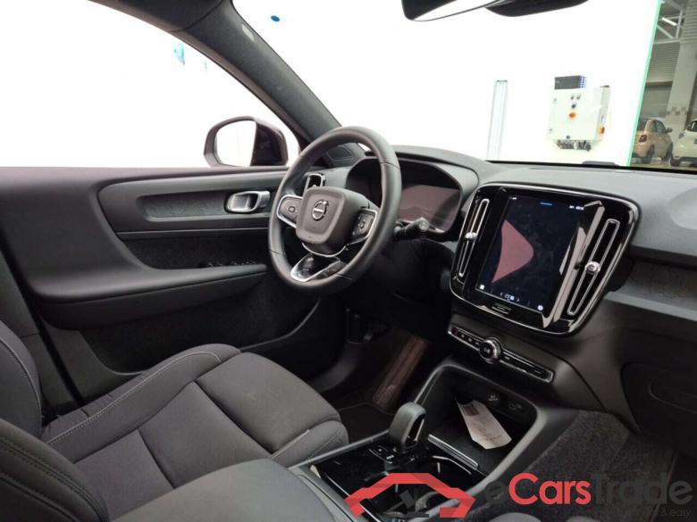VOLVO XC40 EV RECHARGE CORE #3