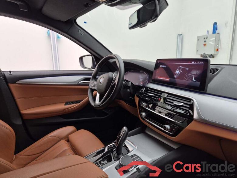 BMW 5-SERIE TOURING 520DA XDRIVE #3