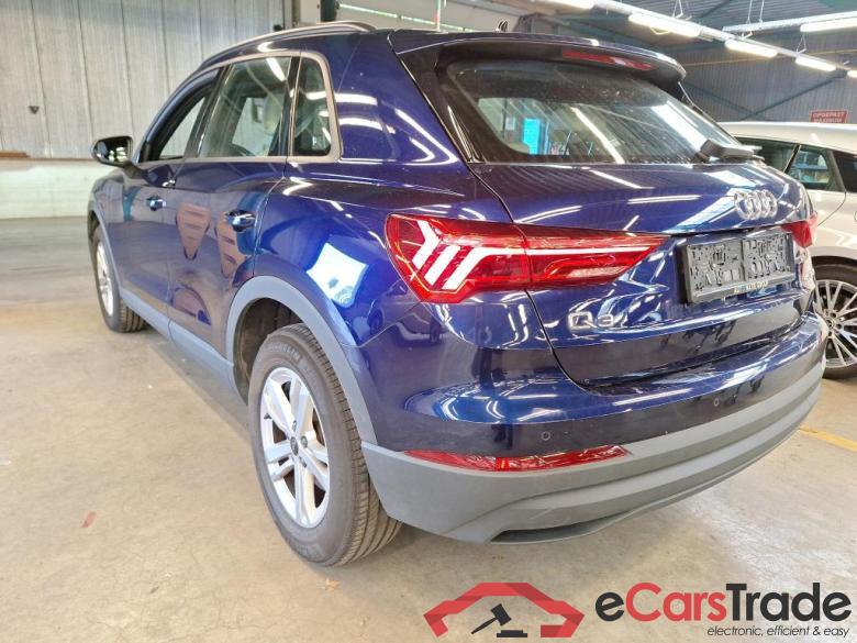 AUDI Q3 1.4 45 TFSI E S TRONIC #3