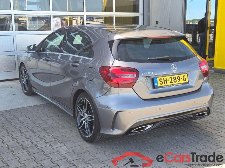 Mercedes A 180i Sport Edition LED-Xenon Navi 1/2 Sport-Leather KeylessGo Camera Klima PDC ... #4