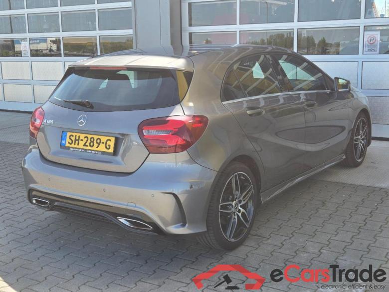 Mercedes A 180i Sport Edition LED-Xenon Navi 1/2 Sport-Leather KeylessGo Camera Klima PDC ... #3