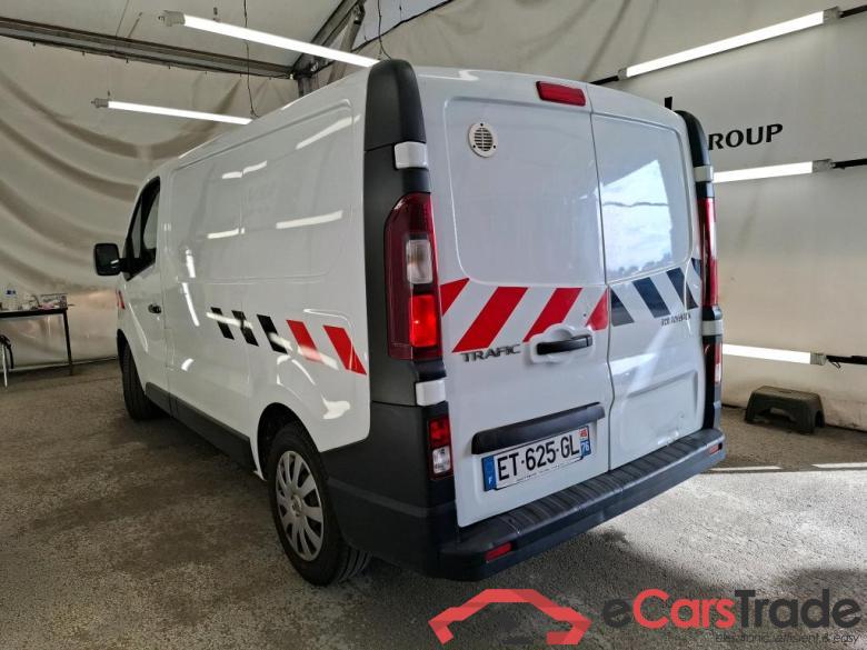 Renault FG GCFL1H1 1000 dCi95 Stop&Start E6 RENAULT Trafic VU 4p Fourgon FG GCFL1H1 1000 dCi95 Stop&Start E6 #2