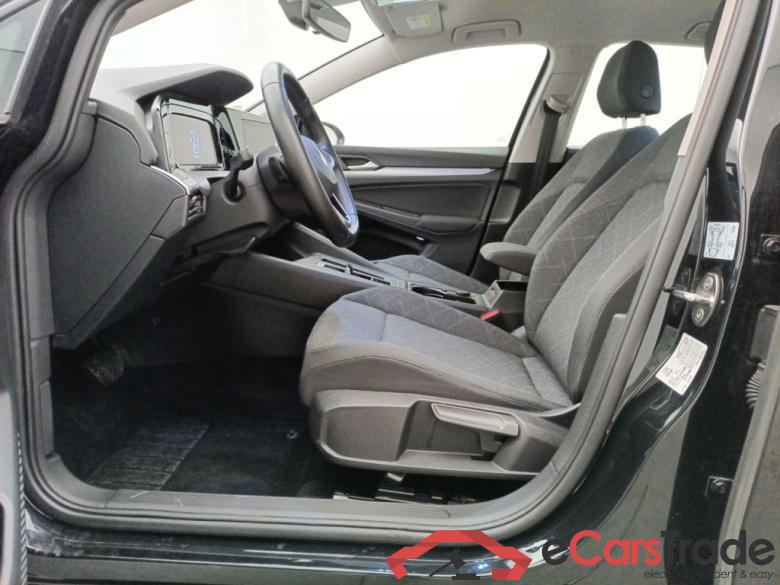 Volkswagen Golf VIII 2.0 TDI 110kW Life DSG 5d #6
