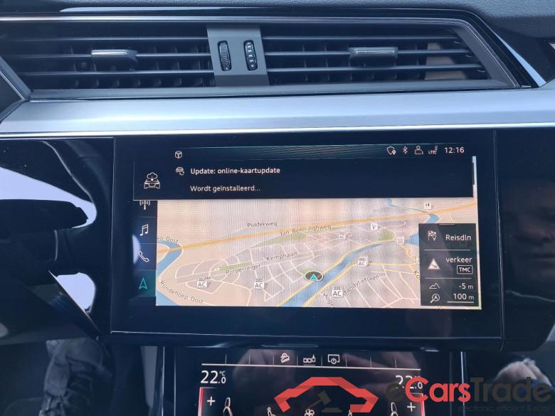 AUDI e-tron  #2