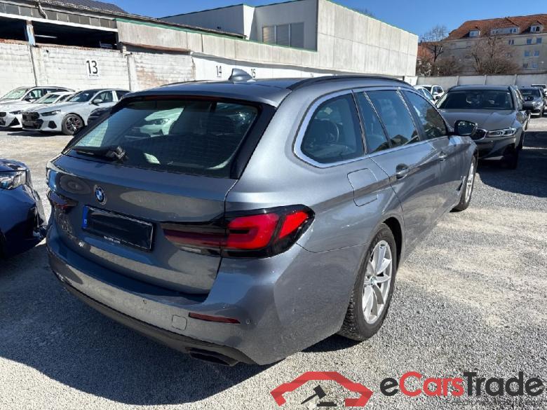 BMW 5-Serie Touring ´16 Baureihe 5 Touring 530 d xDrive 3.0 210KW AT8 E6d #3