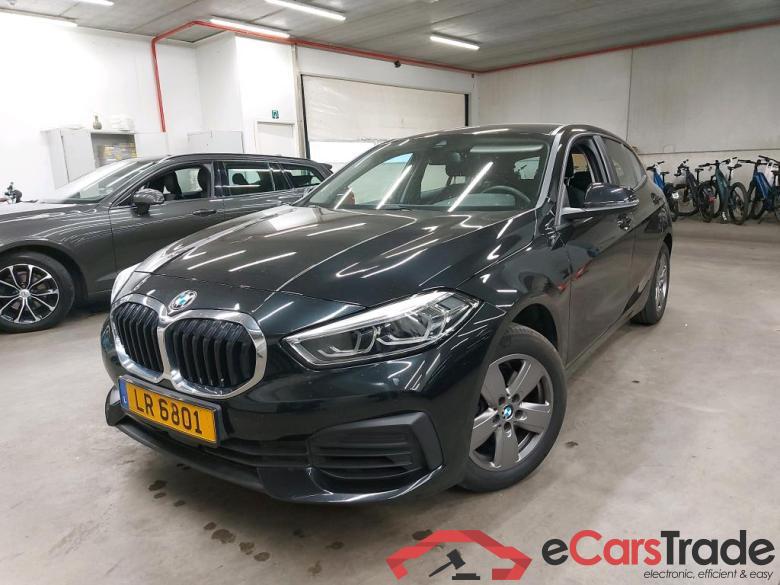 BMW - BMW 1 HATCH 116i 109PK Advantage Business Edition & Live CockPit Plus Nav & PDC Front & Rear * PETROL * #1