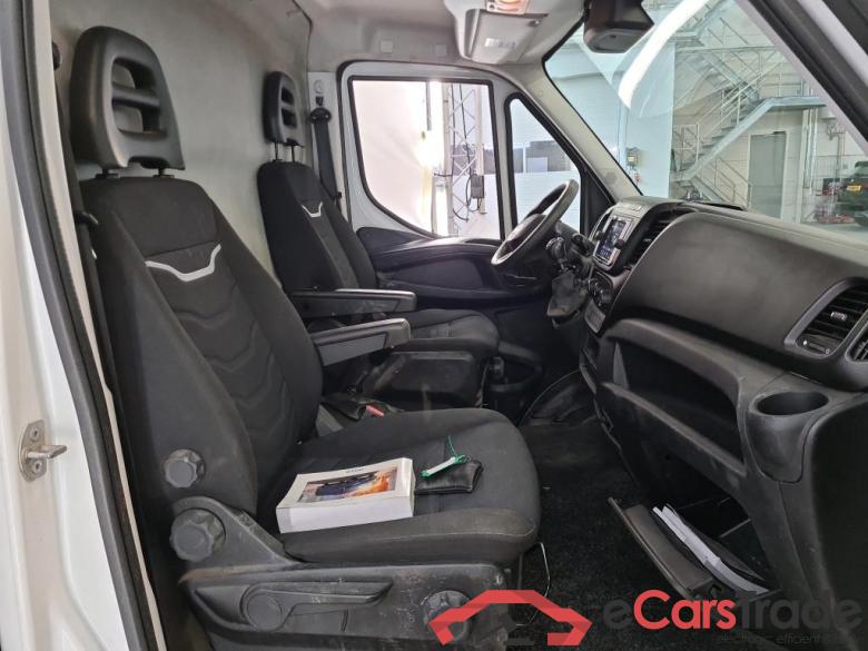 Iveco * Daily '14 IVECO Daily 35C18V 3.0 3520L H2 4d #3