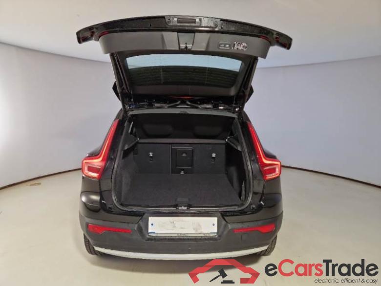 Volvo 228 VOLVO XC40 / 2017 / 5P / SUV T5 PLUG-IN HYBRID AUTO RECH INSCRIP EXPR #5