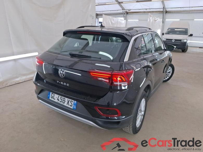 Volkswagen  VOLKSWAGEN T-Roc / 2021 / 5P / SUV 1.5 TSI 150 EVO LIFE PLUS DSG7 #3