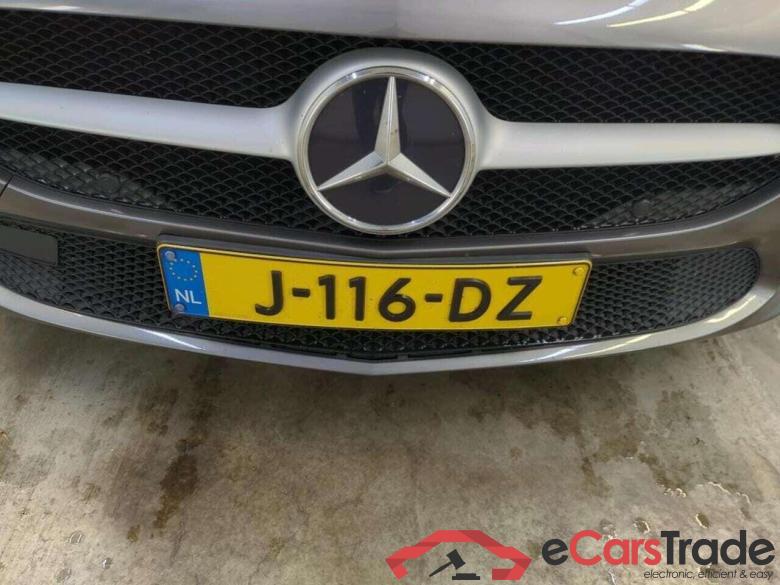 MERCEDES-BENZ A-klasse 180 d Business Sol #4