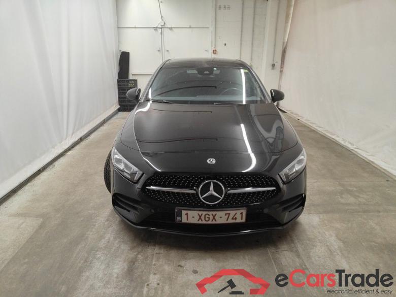 Mercedes-Benz A-Klasse Limousine A 180 d DCT Business Solution 4d #1
