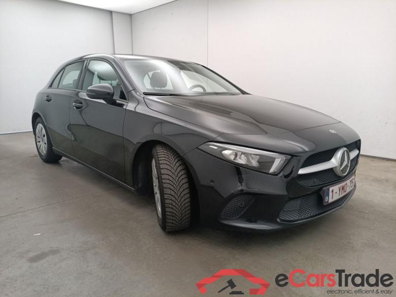 Mercedes-Benz A-Klasse A 180 d Business Solution Aut. 5d #2