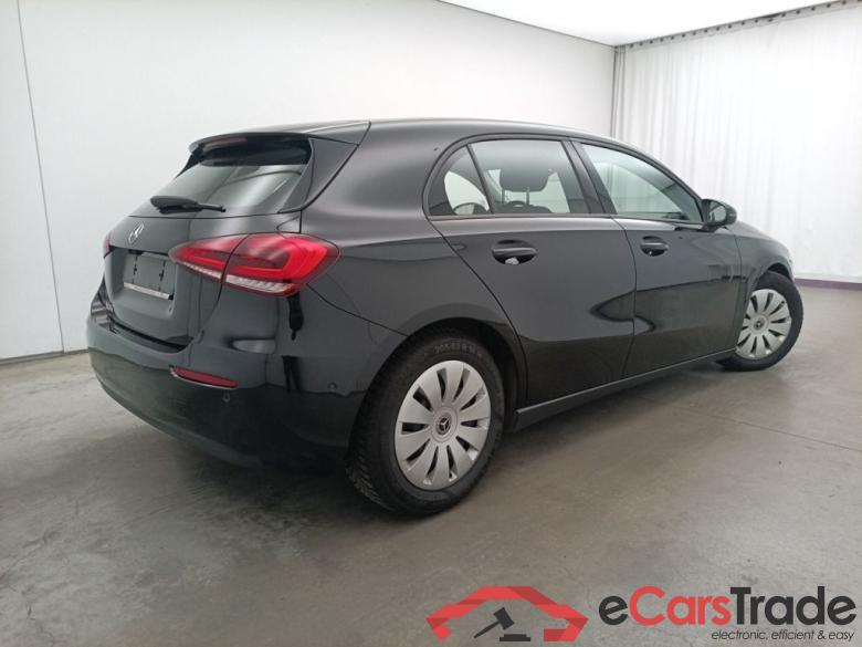 Mercedes-Benz A-Klasse A 180 d Business Solution Aut. 5d #5