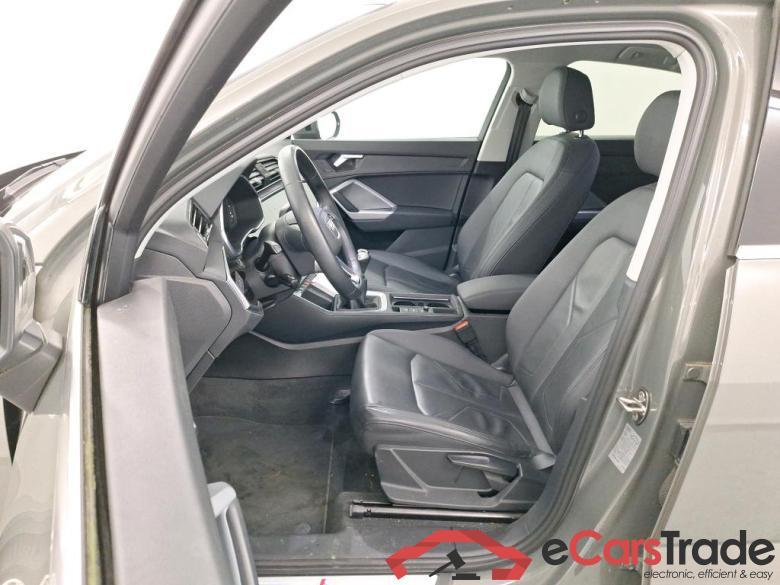 AUDI Q3 SPORTBACK 1.5 35 TFSI S LINE Light module 1 Platinum #5