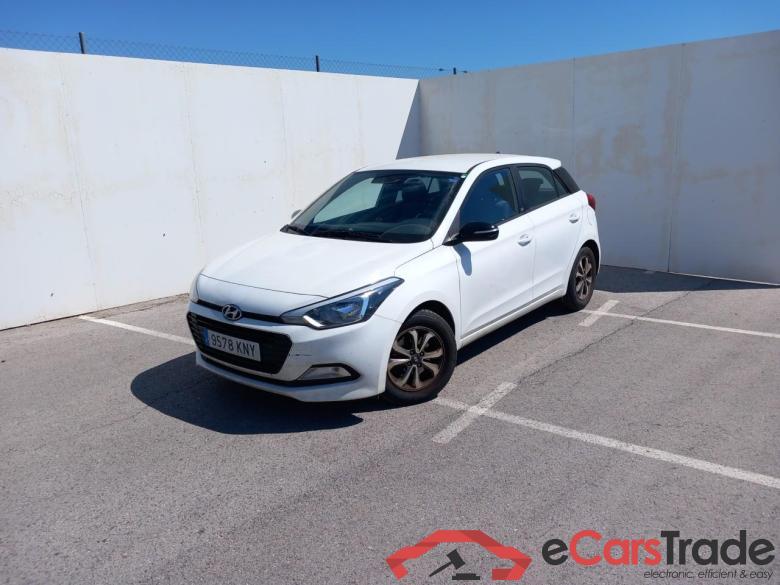 Hyundai 1.1 CRDi Go!(SP) HYUNDAI i20 / 2014 / 5P / berlina con portón 1.1 CRDi Go!(SP) #1