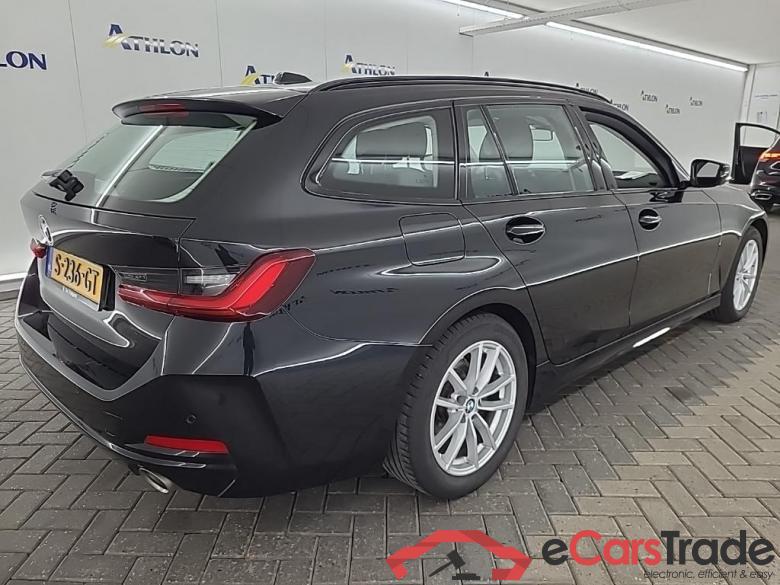 BMW 3-serie Touring 318iA 5D 115kW #3