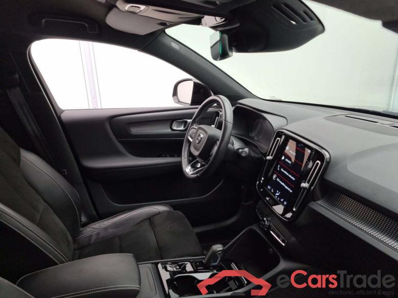 VOLVO XC40 T2 R-DESIGN GEARTRONIC #3