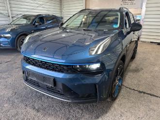 Lynk&Co 01