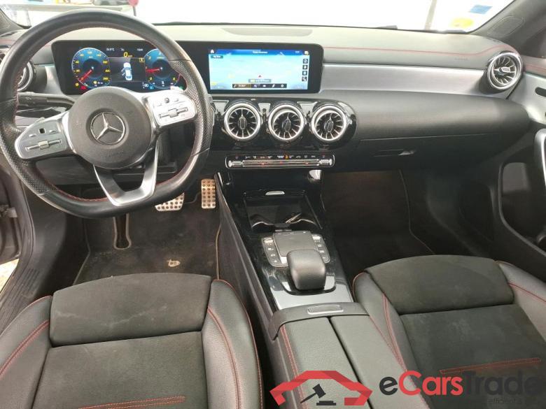 Mercedes CLA 200 d AMG Line BA8 MERCEDES-BENZ CLA Coupe / 2019 / 4P / Coupé CLA 200 d AMG Line BA8 #5
